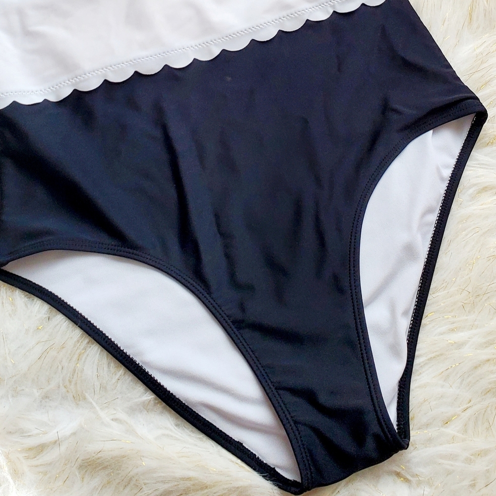 C Apparel black and white scalloped swimsuit - Picture 4 of 6
